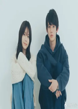 与你奔跑在透明的夜色中，谱写了看不见的恋情